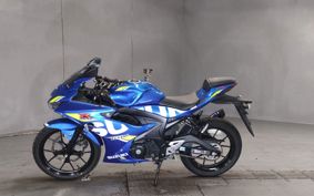 SUZUKI GSX-R125 DL33B