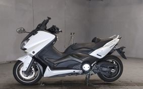 YAMAHA T-MAX 530 SJ09