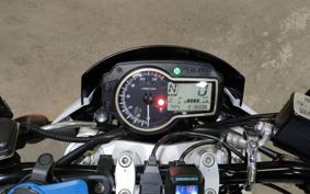 SUZUKI GSR750 C5111