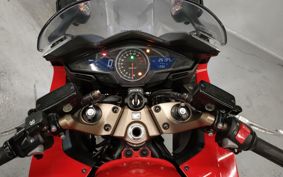 HONDA VFR800F RC79