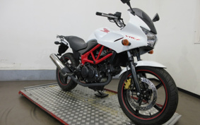 HONDA VTR 250 F MC33