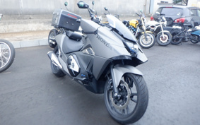 HONDA NM4 VULTUS -01 2017 RC82