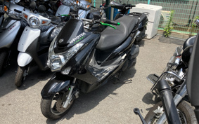 YAMAHA MAJESTYS SG28J