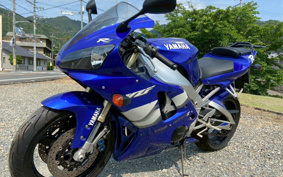 YAMAHA YZF-R1 2000 RN04