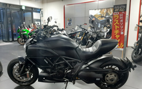 DUCATI  DUCATI DIAVEL DARK 2014
