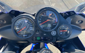 YAMAHA FZS1000 FEATHER 2003 RN06
