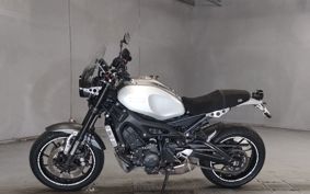 YAMAHA XSR900 RN56J