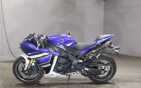 YAMAHA YZF-R1 RN24J