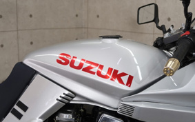 SUZUKI GSX1100S KATANA 2000 GU76A