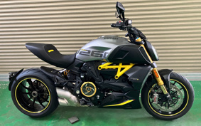 DUCATI  DUCATI  DIAVEL 1260S 2023 2G00