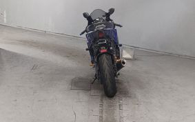 YAMAHA 6 RJ27