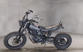 YAMAHA TW225 DG09J
