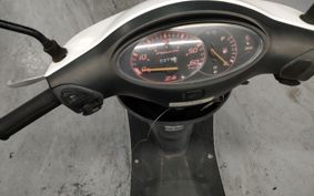 HONDA DIO Z4 AF63