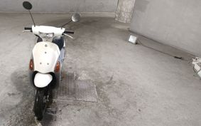 SUZUKI LETS4 CA41A