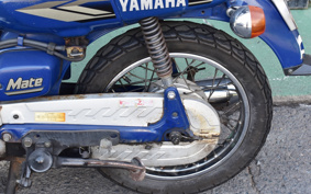 YAMAHA MATE90