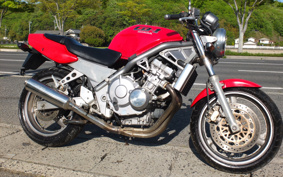 HONDA CB1 NC27