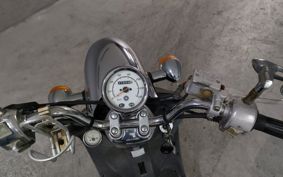 YAMAHA VINO125 SE24
