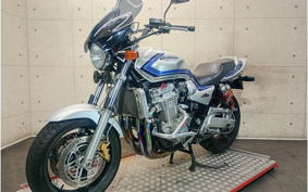 HONDA CB1300SF SUPER FOUR 2000 SC40