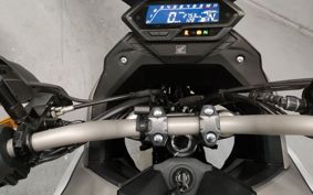 HONDA CB200X MC56