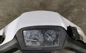 SUZUKI ADDRESS V100 CE11A