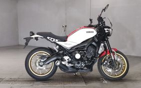 YAMAHA XSR900 RN56J