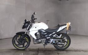 SYM T1 125 ..