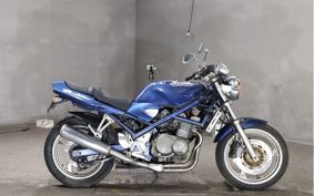 SUZUKI BANDIT400-1 GK75A