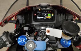 HONDA CBR600RR PC40