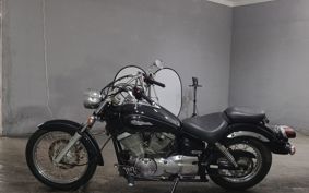 YAMAHA DRAGSTAR 250 VG02J