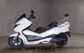 HONDA FORZA Z MF10
