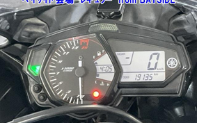 YAMAHA YZF-R25