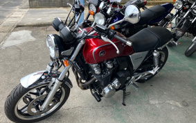 HONDA CB1100 2010 SC65