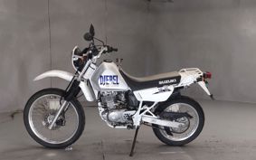 SUZUKI DJEBEL200 SH42A