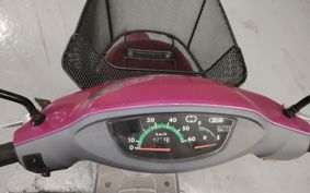 HONDA TOPIC AF38