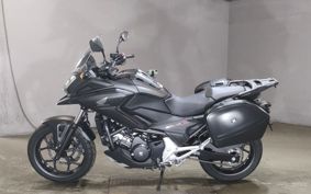 HONDA NC750X RC90