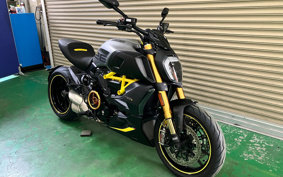 DUCATI  DUCATI  DIAVEL 1260S 2023 2G00