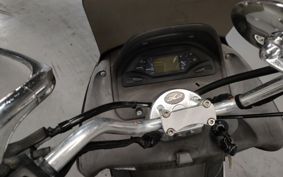 YAMAHA MAJESTY 125 SE27