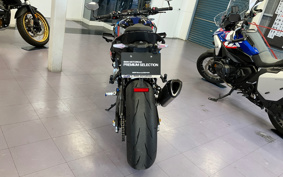 BMW M1000R 2023 0E81