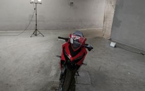 HONDA CBR650R RH03