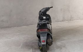 SUZUKI ADDRESS V100 CE13A