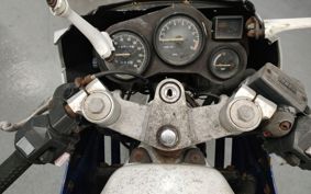 YAMAHA FZR400-1 1WG