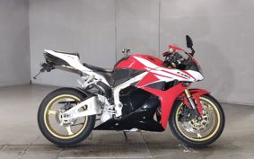 HONDA CBR600RR PC40