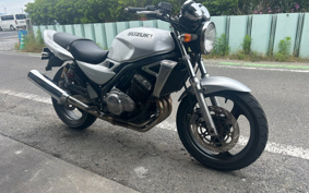 SUZUKI GSX250 ZR250C