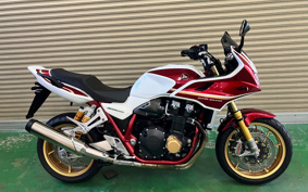 HONDA CB1300 SUPER  BOL DOR  SPECIAL  2023 SC54