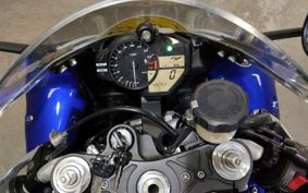 YAMAHA YZF-R1 RN23
