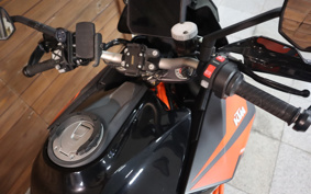 KTM 1290 SUPER DUKE GT 2020 V6940