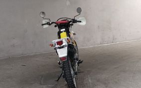 SUZUKI DJEBEL200 SH42A