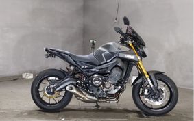 YAMAHA MT-09 RN34J