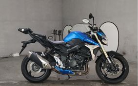 SUZUKI GSR750 C5112