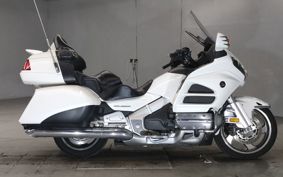 HONDA GL 1800 GOLD WING SC68